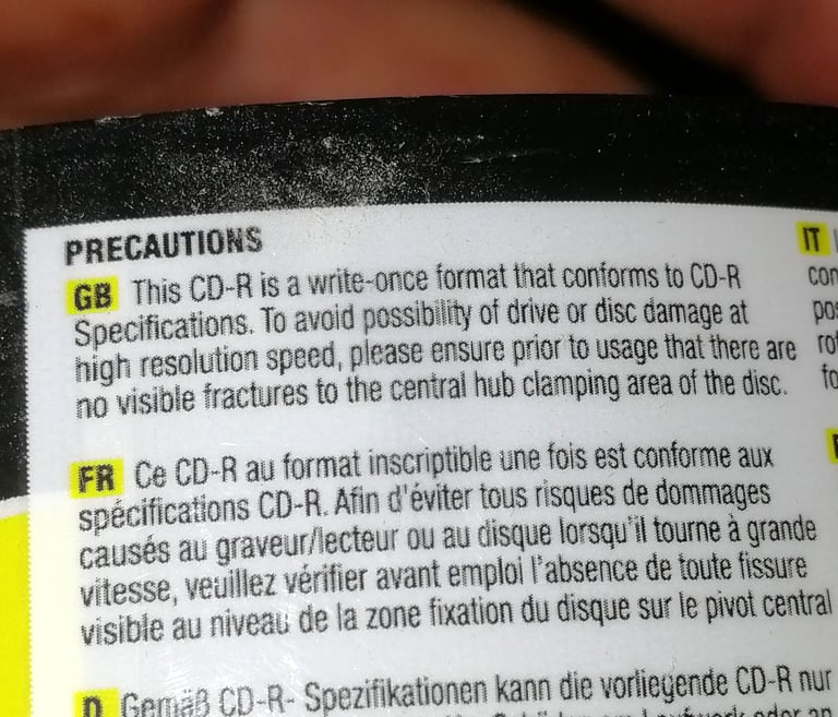 70 x CD-R CD-Recordable - 60 x Maxell + 10 x FujiFilm 52x 700MB Data 80 Min