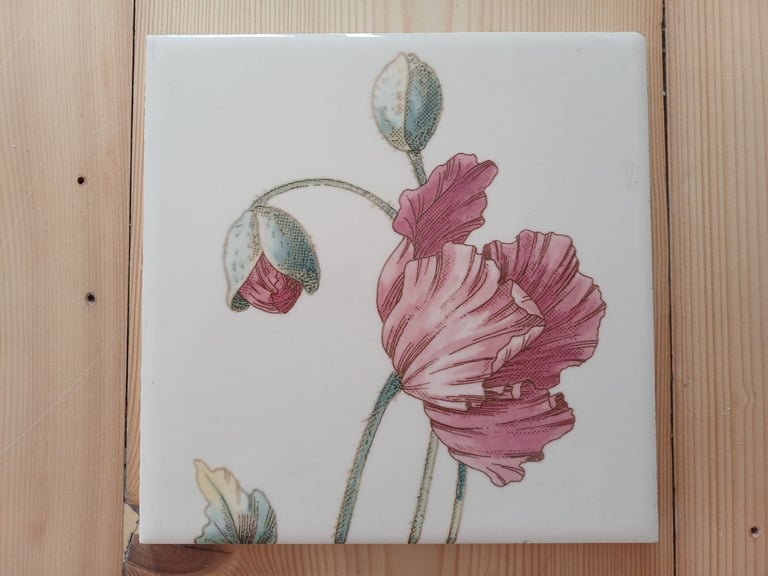 REDUCED Vintage Victorian Style Floral Fireplace Tiles 6” x 6” Complete Set of 10