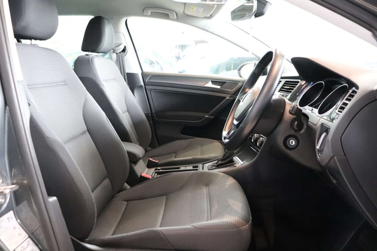 2019 Volkswagen Golf 1.6 Golf Match TDI Semi-Auto 5dr Estate Diesel Automatic
