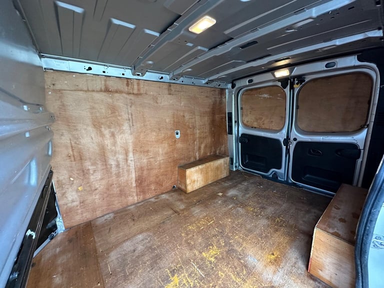 2019 Renault Trafic 1.6 dCi ENERGY 27 Business+ SWB Standard Roof Euro 6 (s/s) 5dr PANEL VAN Dies...