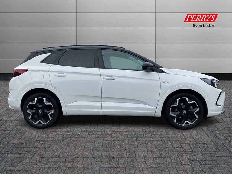 2023 Vauxhall Grandland 1.5 Turbo D Ultimate 5dr Auto HATCHBACK DIESEL Automatic
