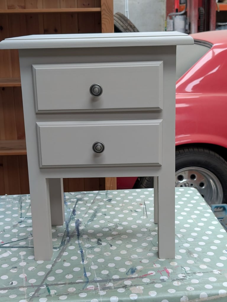 image for Beautiful side table with drawers