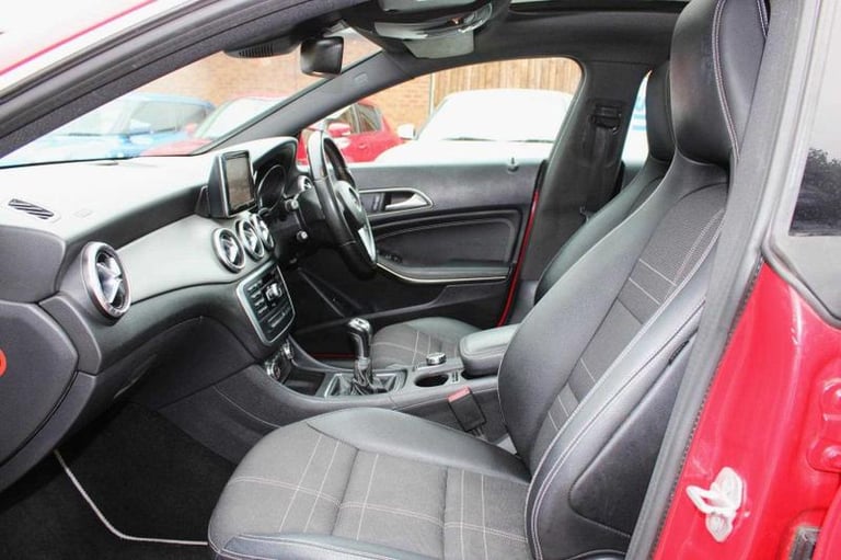 2014 Mercedes-Benz CLA CLA 180 Sport 4dr Manual Saloon Petrol Manual