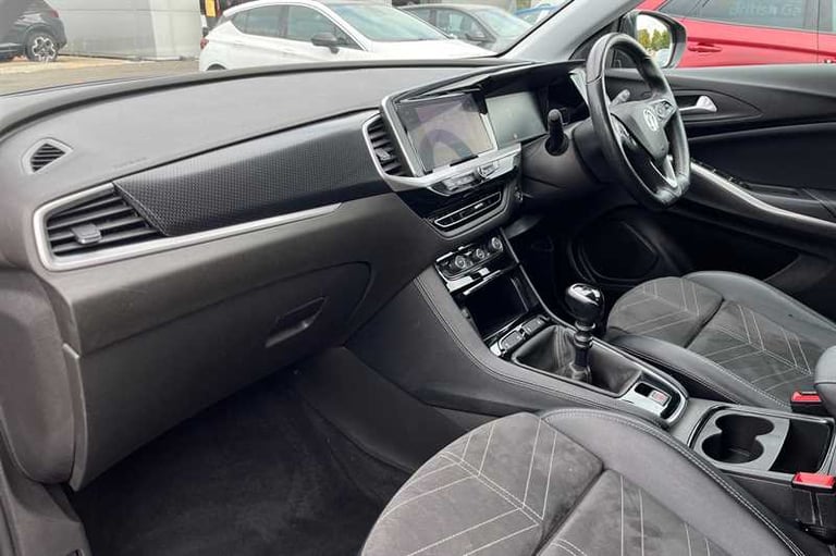 2022 Vauxhall Grandland 1.2 Turbo Ultimate SUV 5dr Petrol Manual Euro 6 (s/s) (130 ps) SUV Petrol...