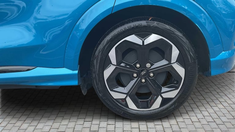 2025 Ford Puma 123kW Premium 43kWh 5dr Auto Hatchback Electric Automatic