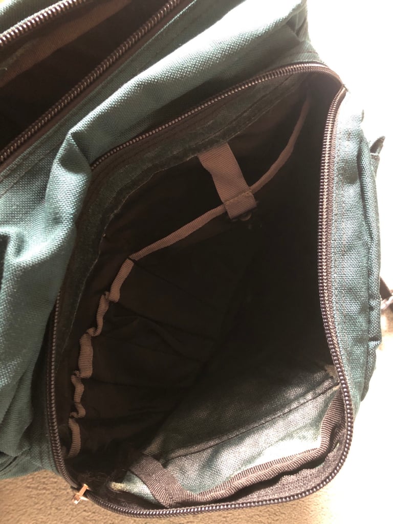 Jansport Messenger  Bag Shoulder Strap  In Excellent condition 