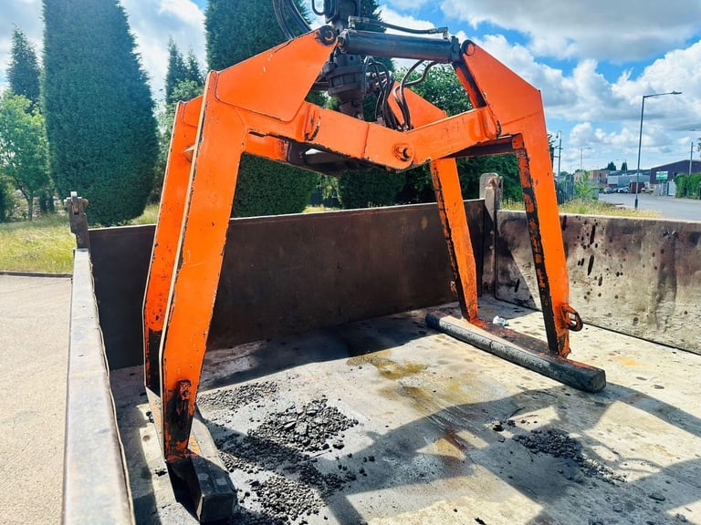 DAF LF 55 220 2008 (58) 18 TON TIPPER GRAB, HIAB 099 CRANE