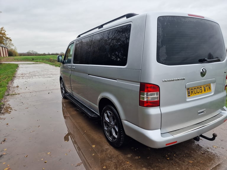 2009 VW Volkswagen Transporter Automatic Silver LWB 6 Seat Minibus  Spares