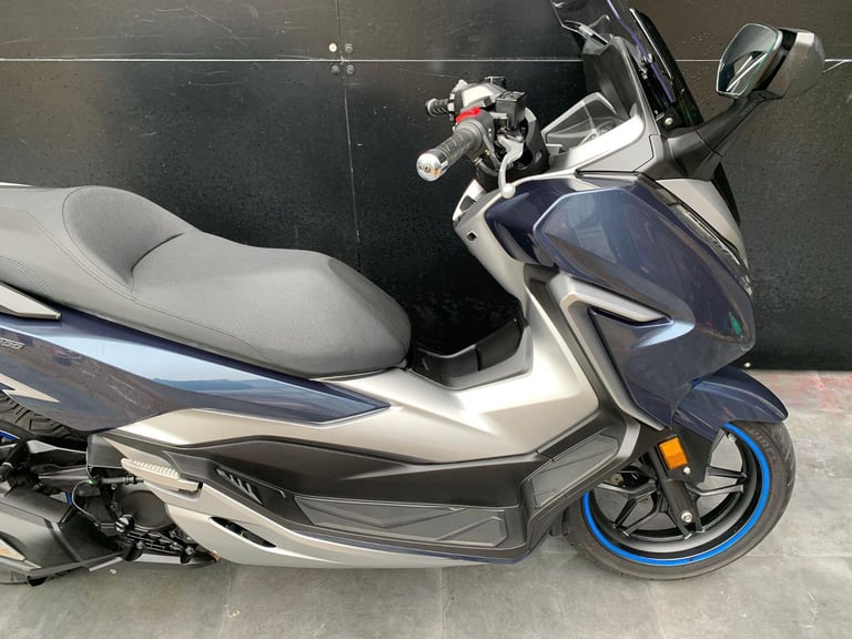 HONDA FORZA NSS 300 A-K 2018 HPI CLEAR SCOOTER