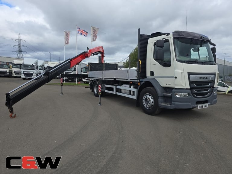 2019(19) FA LF 230 4x2 DROPSIDE REAR MOUNTED CRANE