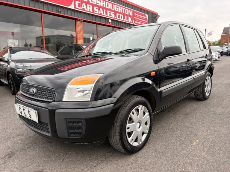  Ford Fusion 1.4 Style + 5dr - FULL SERVICE HISTORY - Petrol