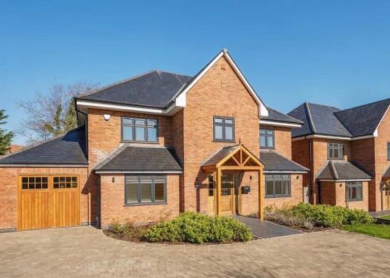 Looking for a cleaner and house keeper