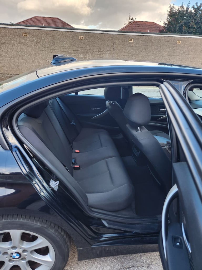 BMW, 3 SERIES, Saloon, 2014, Manual, 1598 (cc), 4 doors