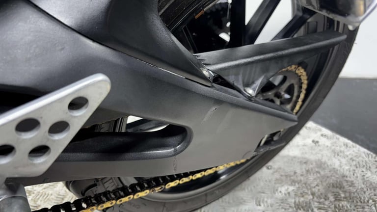 Yamaha R125 125 ABS Super Sports Petrol CVT Euro 4 (15 ps)