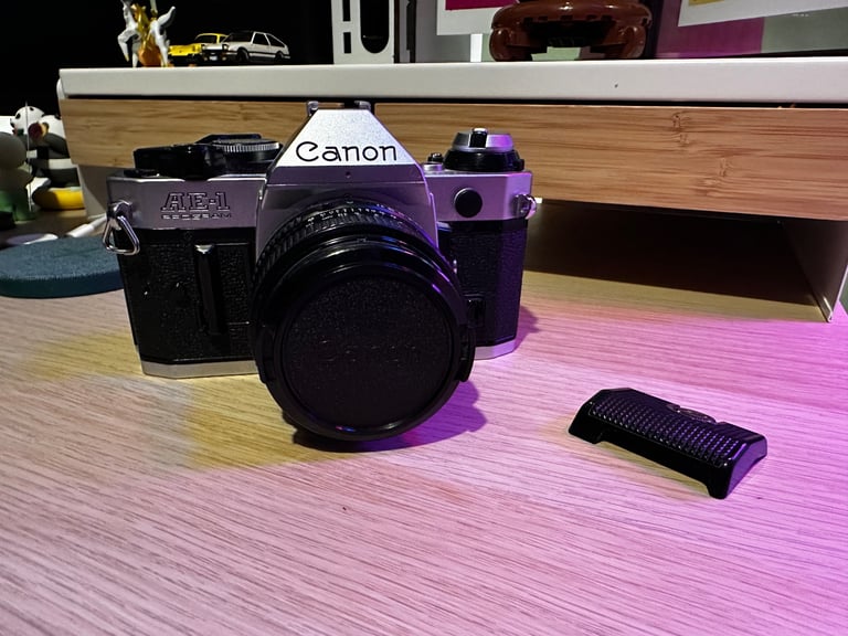 Cannon AE-1 Program 35mm Film Camera 