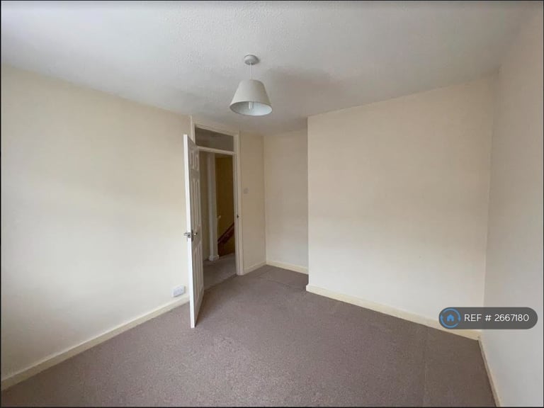 3 bedroom house in Bethel Place, Hirwaun, Aberdare, CF44 (3 bed) (#2667180)