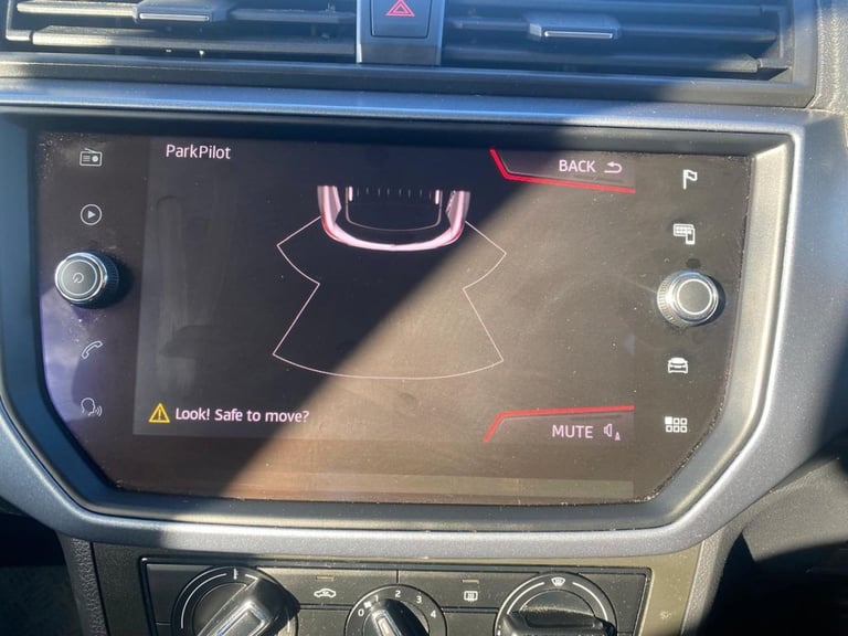 2019 SEAT Arona 1.0 TSI GPF SE Technology SUV 5dr Petrol DSG Euro 6 (s/s) (115 ps) HATCHBACK Petr...