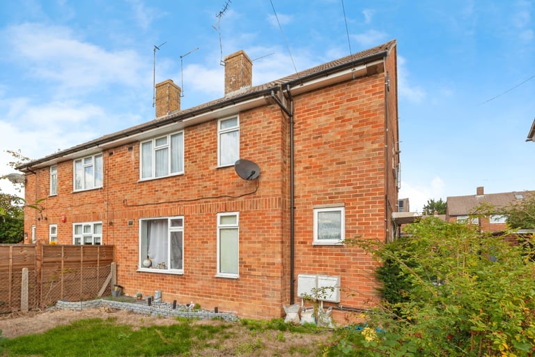 1 Bed Maisonette in Slough (SL2)