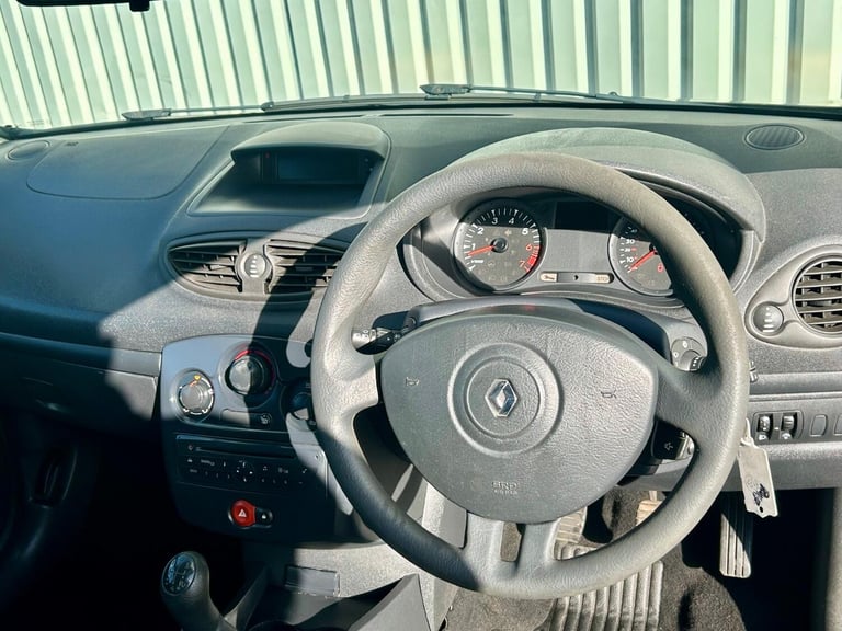 RENAULT CLIO 1.2 Bizu 2011