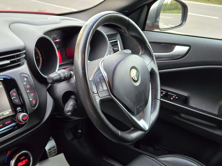 2015 Alfa Romeo Giulietta 1.4 TB MultiAir QV Line 5dr HATCHBACK PETROL Manual