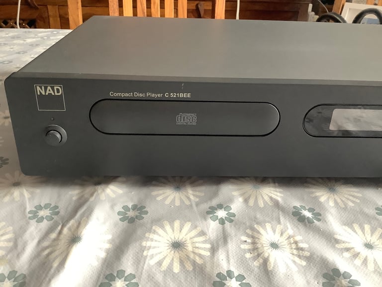 NAD C 521BEE Compact Disc Player  