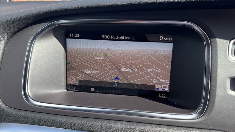 2019 Volvo V40 1.5 T3 R-Design Edition Hatchback 5dr Petrol Auto Euro 6 (s/s) (152 ps) Hatchback ...