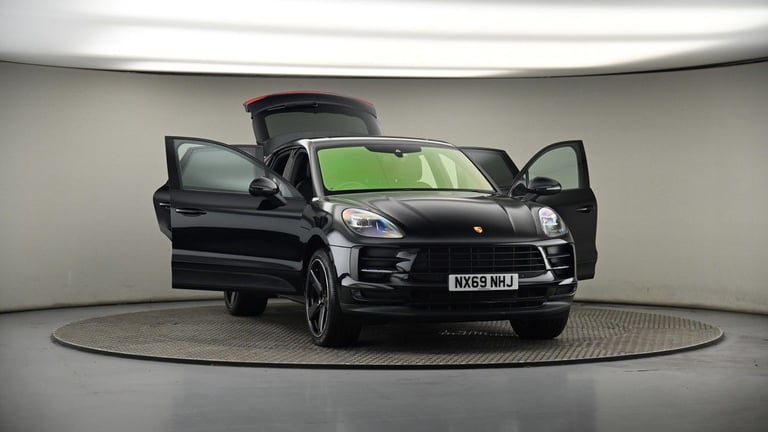 2019 Porsche Macan 2.0T SUV 5dr Petrol PDK 4WD Euro 6 (s/s) (245 ps) SUV Petrol Automatic