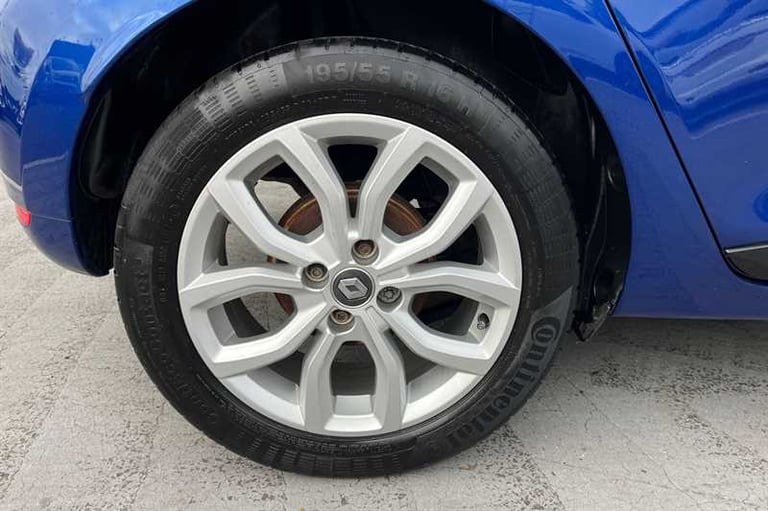 2017 Renault Clio 0.9 TCe Dynamique Nav Hatchback 5dr Petrol Manual Euro 6 (s/s) (90 ps) Hatchbac...