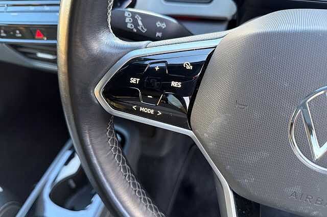 2022 Volkswagen ID.3 150kW Family Pro Performance 58kWh 5dr Auto Hatchback ELECTRIC Automatic