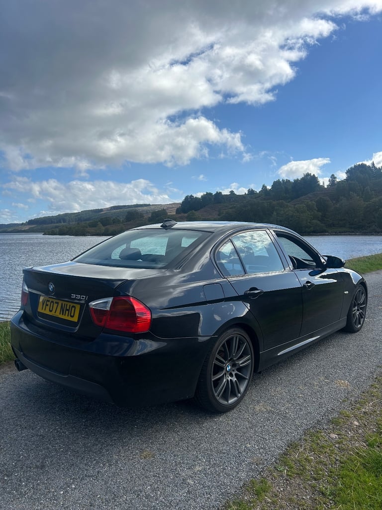 BMW, 3 SERIES, Saloon, 2007, Manual, 2996 (cc), 4 doors
