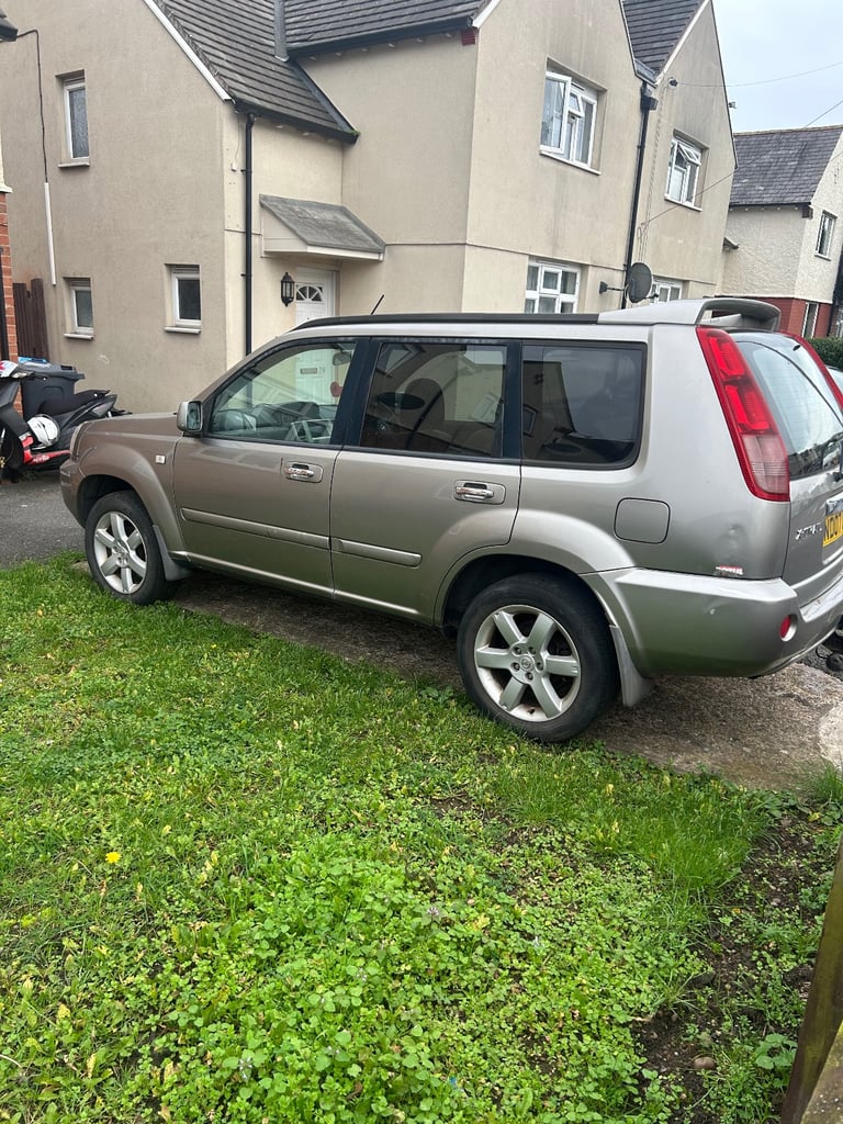 Xtrail 2.2 dci Columbia 169k