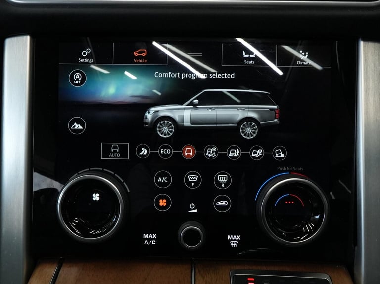 2019 Land Rover Range Rover 3.0 SD V6 Autobiography Auto 4WD Euro 6 (s/s) 5dr ESTATE Diesel Autom...