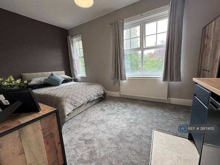 1 bedroom in Queens Avenue, Stoke-On-Trent, ST6 (#2617400)