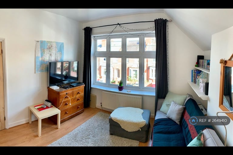 1 bedroom flat in Chester Street, Caversham, Reading, RG4 (1 bed) (#2649410)