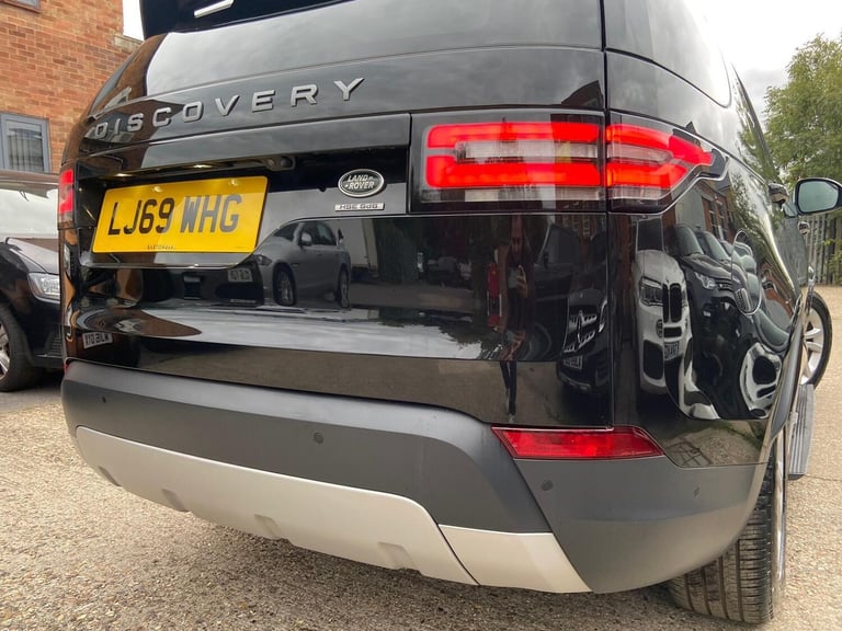 2019 Land Rover Discovery 3.0 SD V6 HSE Auto 4WD Euro 6 (s/s) 5dr ESTATE Diesel Automatic