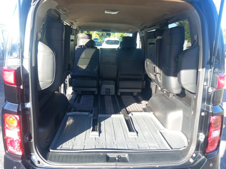 2025 Nissan Elgrand 3.5 MPV PETROL Automatic
