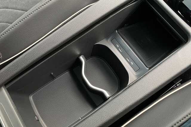 2023 Volkswagen ID5 Max 77kWh Pro Performance 204PS 1-speed Auto Coupe ELECTRIC Automatic