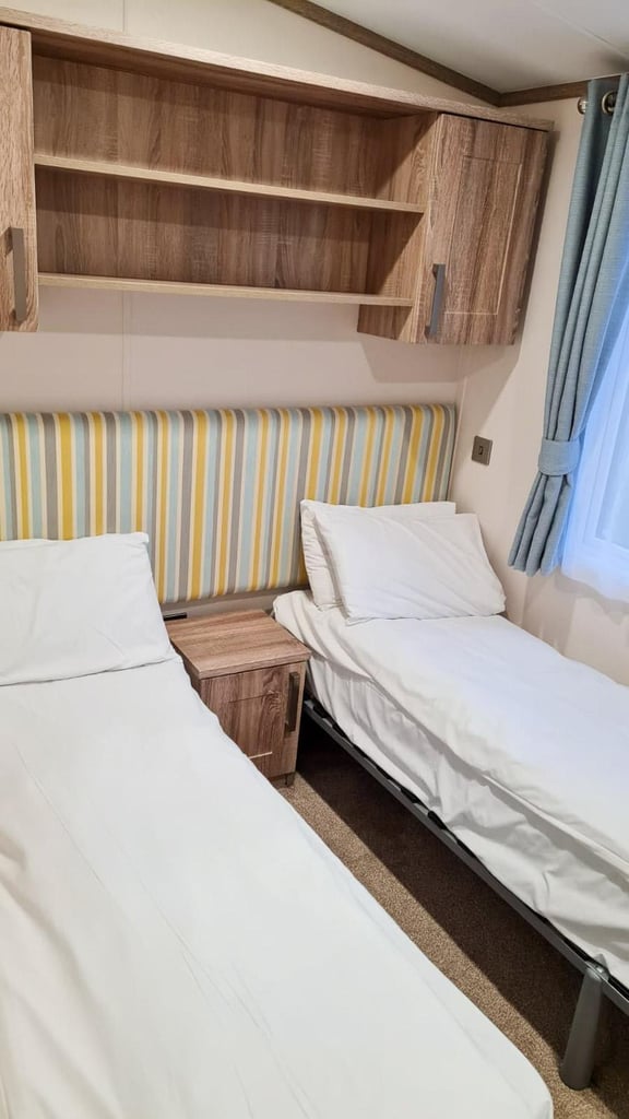 Sunseeker Supreme 2022 static caravan at Hoburne Devon Bay, Paignton
