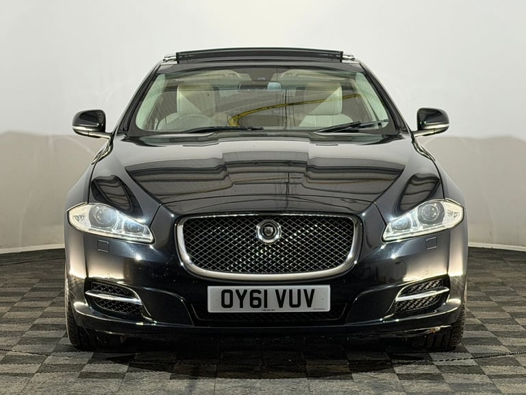 2011 61 JAGUAR XJ PORTFOLIO 3.0 DIESEL V6 AUTOMATIC 4 DOOR SALOON FULLY LOADED