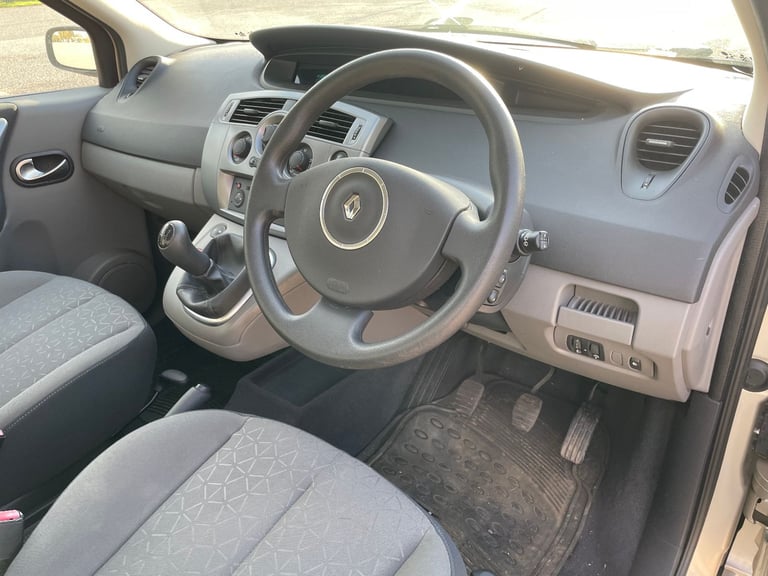 Renault, SCENIC, MPV, 2007, Manual, 1390 (cc), 5 doors