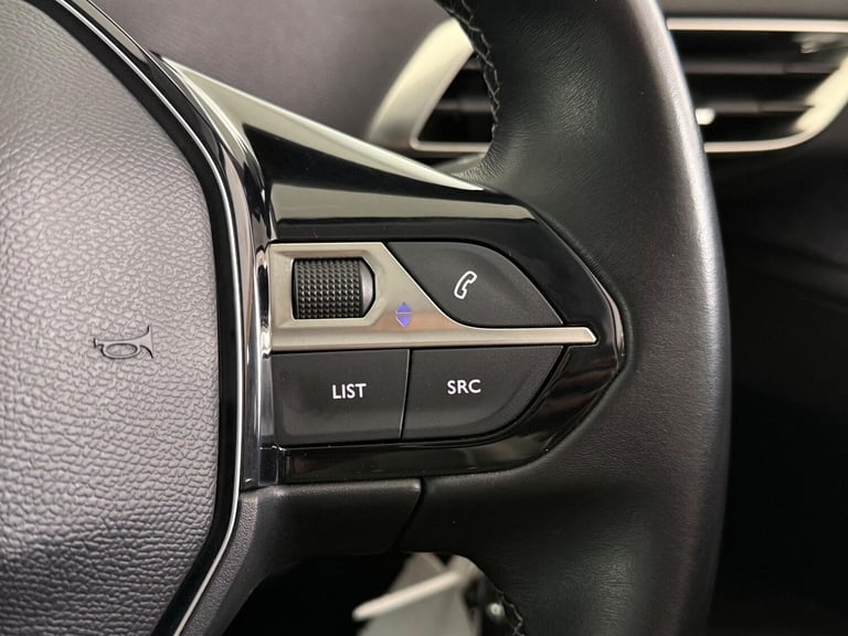 2020 Peugeot 3008 1.2 PureTech Allure 5dr HATCHBACK PETROL Manual