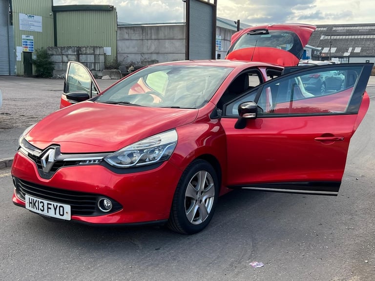2013 Renault Clio 1.2 16V Dynamique MediaNav 5dr HATCHBACK Petrol Manual