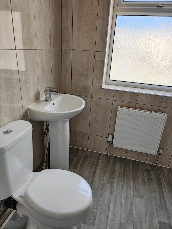 U.C. Welcome Luxury Flats / Rooms Available Are you on benefits