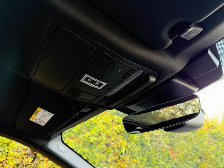 2020 Land Rover Discovery Sport 2.0 D180 MHEV R-Dynamic SE SUV 5dr Diesel Auto 4WD Euro 6 (s/s) (...