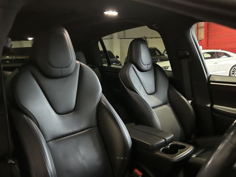 2019 Tesla Model X 100D (Dual Motor) SUV 5dr Electric Auto 4WDE (417 bhp) HATCHBACK ELECTRIC Auto...