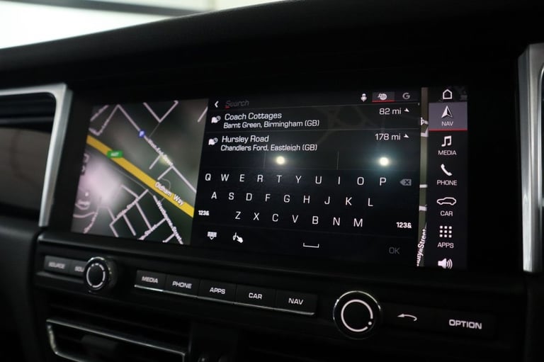 2019 D PORSCHE MACAN 3.0T V6 S SUV 5DR PETROL PDK 4WD EURO 6 (S/S) (354 PS)