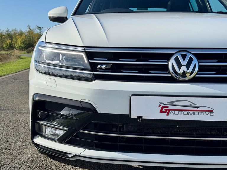 2017 Volkswagen Tiguan 2.0 TDi 150 R-Line 5dr ESTATE DIESEL Manual