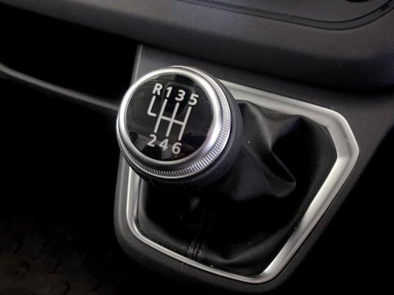 2024 Renault Trafic LL30 Blue dCi 130 Extra [Safety] Van PANEL VAN DIESEL Manual