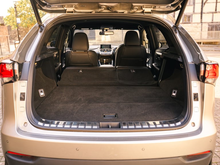 2017 Lexus NX 2.5 300h F Sport SUV 5dr Petrol Hybrid E-CVT 4WD Euro 6 (s/s)