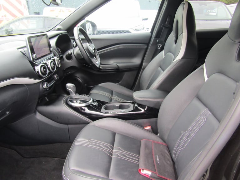 2022 Nissan Juke 1.6 Hybrid Premiere Edition 5dr Auto - 1 Owner / Sat Nav Hatchback Hybrid Automatic